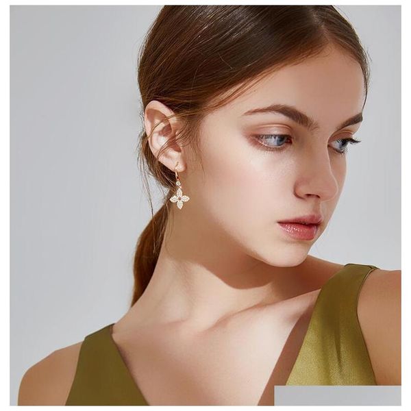 s1537 fashion jewelry s925 silver post four leaf clover earrings simple hollow out niche design sqcwyq queen66, Golden;silver
s1537 fashion jewelry s925 silver post four leaf clover earrings simple hollow out niche design sqcwyq queen66, Golden;silver