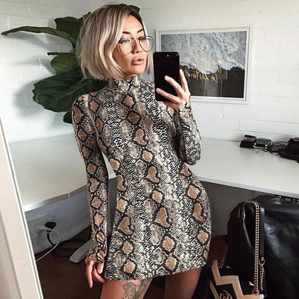 2019 new snake print vintage dress casual long mini dress women summer autumn snake skin printed bodycon party dresses, Black;gray
2019 new snake print vintage dress casual long mini dress women summer autumn snake skin printed bodycon party dresses, Black;gray