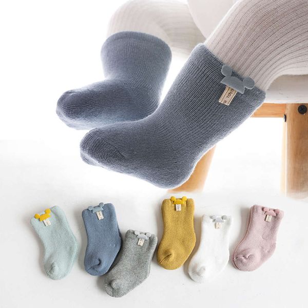 2020 autumn winter terry thickened cotton boys and girls middle tube cartoon newborn baby socks, Black;white
2020 autumn winter terry thickened cotton boys and girls middle tube cartoon newborn baby socks, Black;white