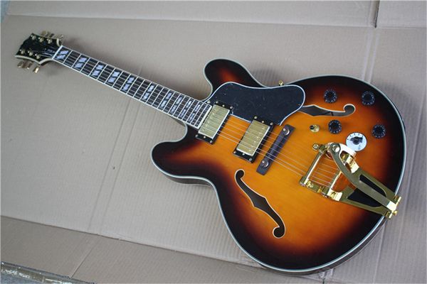 custom 335 electric guitar,red semi hollow maple body,rosewood,bigs tremolo,lp pickups ,gold hardware,qtp 5-speed switch
custom 335 electric guitar,red semi hollow maple body,rosewood,bigs tremolo,lp pickups ,gold hardware,qtp 5-speed switch