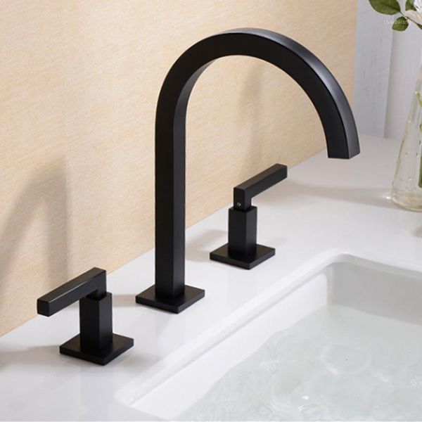 golden black three-hole faucet cold and washbasin basin basin full copper split european antique double handle1
golden black three-hole faucet cold and washbasin basin basin full copper split european antique double handle1