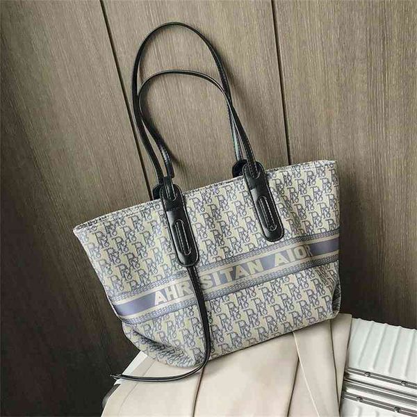 65% off factory wholesale wanghong big bag women's fashion large capacity tote bag fashion one shoulder hand
65% off factory wholesale wanghong big bag women's fashion large capacity tote bag fashion one shoulder hand