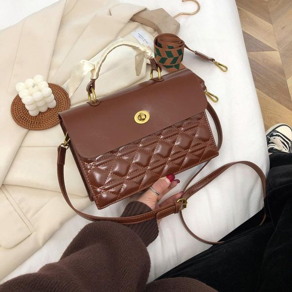 diamond lattice pu leather shoulder bags for women 2020 winter fashion silk scarf handle elegant female handbag bag
diamond lattice pu leather shoulder bags for women 2020 winter fashion silk scarf handle elegant female handbag bag