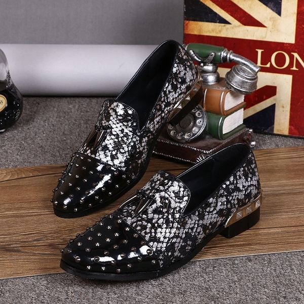 2020 cravado sliding in from super stars bantu lantejoulas men's wedding sepatu pria shoes lru9, Black
2020 cravado sliding in from super stars bantu lantejoulas men's wedding sepatu pria shoes lru9, Black