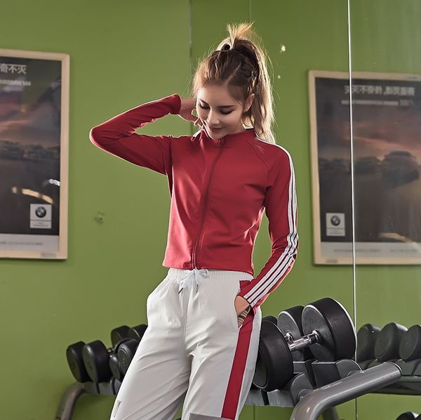 new yoga clothes elastic running autumn and winter sports women's long sleeve tight short fitness coat black, Gray
new yoga clothes elastic running autumn and winter sports women's long sleeve tight short fitness coat black, Gray