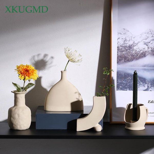 selling new nordic ceramic creative vase crafts balcony flower pot dried flower arrangement home decoration ornaments
selling new nordic ceramic creative vase crafts balcony flower pot dried flower arrangement home decoration ornaments