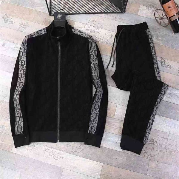 fashion new full of old flower letter zipper jacket jacket, casual elastic waist trousers suit, Black;brown
fashion new full of old flower letter zipper jacket jacket, casual elastic waist trousers suit, Black;brown