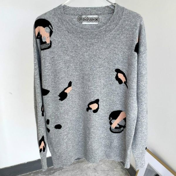 women grey sweater 100% cashmere skulls pullovers white sweater, White;black 
women grey sweater 100% cashmere skulls pullovers white sweater, White;black