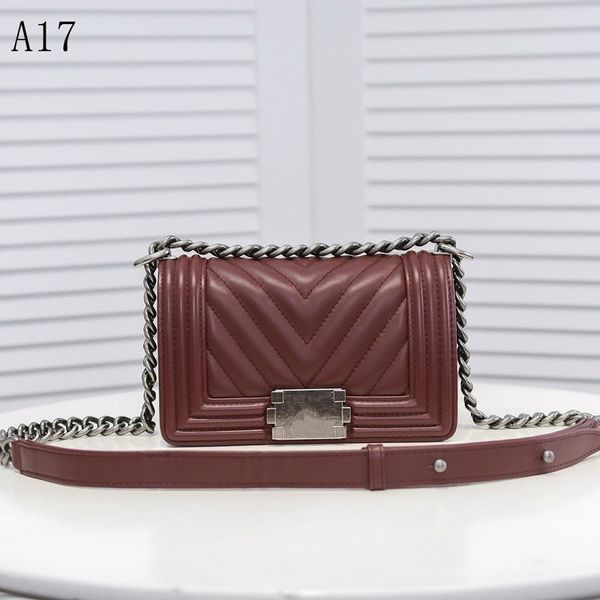classic luxurys designers bags channel women bags fashion handbags919 chain shoulder bag boy channel handbag lambskin & silver-tone metal pl
classic luxurys designers bags channel women bags fashion handbags919 chain shoulder bag boy channel handbag lambskin & silver-tone metal pl
