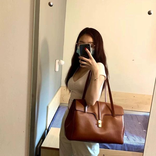 autumn and winter new style large-capacity ladies bag handbag simple shoulder bag underarm handbags
autumn and winter new style large-capacity ladies bag handbag simple shoulder bag underarm handbags