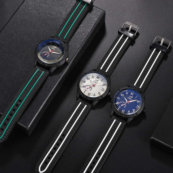 split fashion quartz round cut new glass half eye silicone watch men's 2qph, Slivery;brown
split fashion quartz round cut new glass half eye silicone watch men's 2qph, Slivery;brown