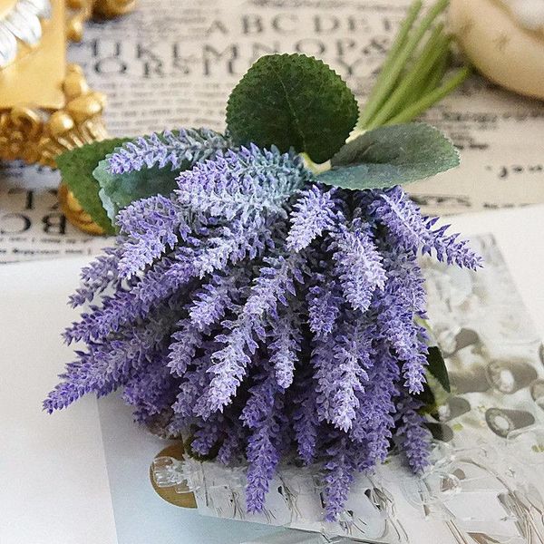 8pcs/bunch artificial lavender flowers plastic fake flower grain of aquatic plants for home wedding decoration bridal flores
8pcs/bunch artificial lavender flowers plastic fake flower grain of aquatic plants for home wedding decoration bridal flores
