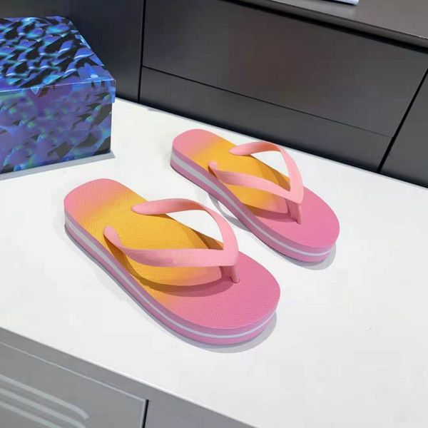 2022famous classic sandals fashion slippers latest customized women shoes beach home couples casual slippers with box, Black
2022famous classic sandals fashion slippers latest customized women shoes beach home couples casual slippers with box, Black