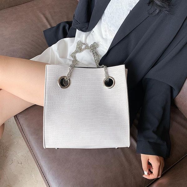 cross body quality pu leather stone pattern crossbody bags for women 2021 shoulder bag fashion chain handbags and purses bucket sac
cross body quality pu leather stone pattern crossbody bags for women 2021 shoulder bag fashion chain handbags and purses bucket sac