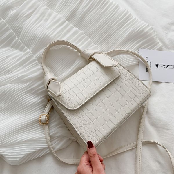 women 2020 new korean style western style portable alligator shoulder fashionable bagshoulder bag small square bagand versatile small squar 
women 2020 new korean style western style portable alligator shoulder fashionable bagshoulder bag small square bagand versatile small squar