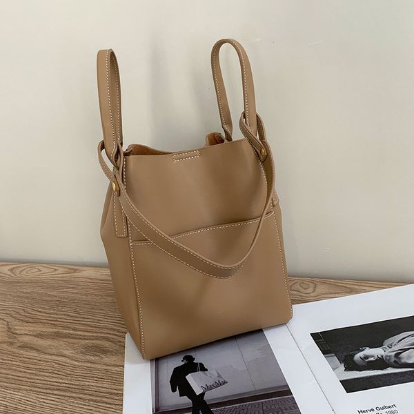 evening bags with box 7a designers bags luxurys handmade handbags womens vegetable basketleather shoulder bucket carry tote handbag lock bag
evening bags with box 7a designers bags luxurys handmade handbags womens vegetable basketleather shoulder bucket carry tote handbag lock bag