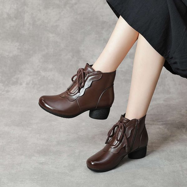 autumn and winter 2020 new leather thick heel women's lace up ethnic short middle aged cotton boots, White;red
autumn and winter 2020 new leather thick heel women's lace up ethnic short middle aged cotton boots, White;red
