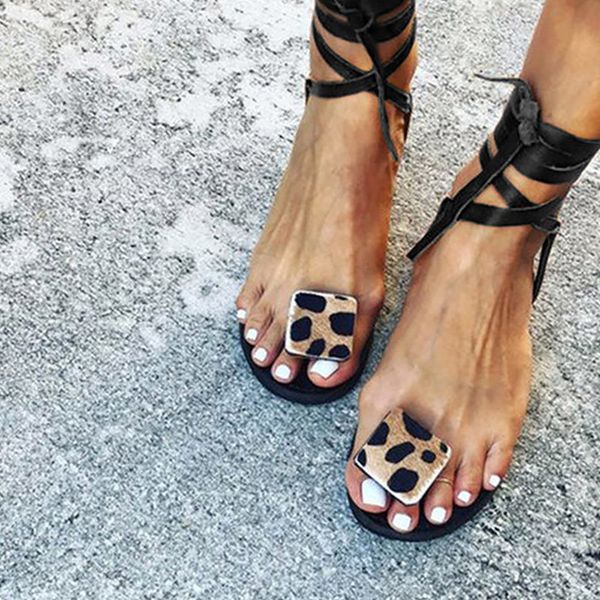 sandals for women 2020 leopard lace-up fashion women's shoes plus size 43 cozy leather flat sandals for women outdoor non-slip y200702, Black
sandals for women 2020 leopard lace-up fashion women's shoes plus size 43 cozy leather flat sandals for women outdoor non-slip y200702, Black