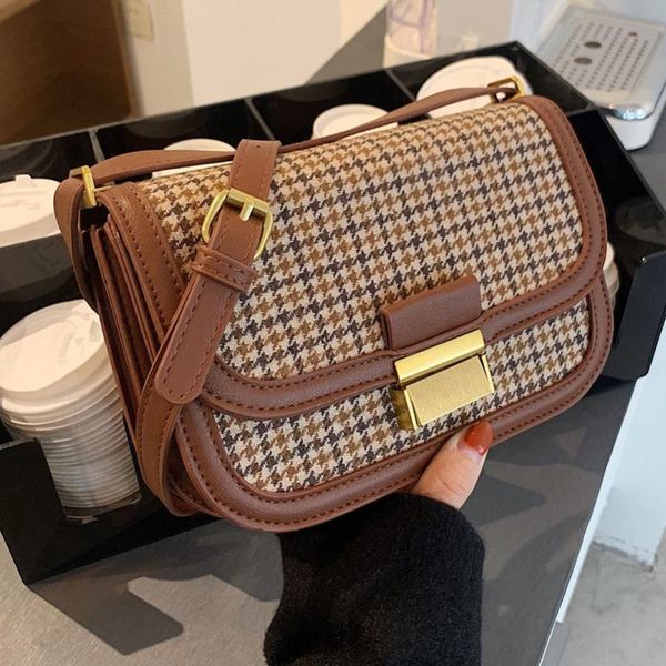 2021 new trendy wild ins atmosphere small square bag high-quality one-shoulder houndstooth messenger female bag
2021 new trendy wild ins atmosphere small square bag high-quality one-shoulder houndstooth messenger female bag