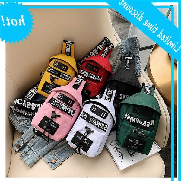 2019 new white mini casual men's and chest women's color contrast letter messenger bag fashion
2019 new white mini casual men's and chest women's color contrast letter messenger bag fashion