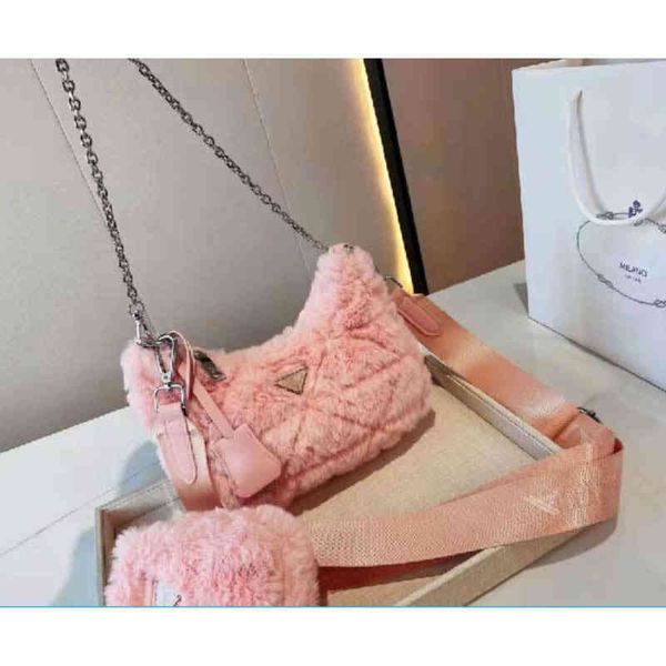 fashion re-edition 2005 nylon woman luxurys men designer bags lady womens mens crossbody tote hobo shoulder bag purses handbags prad wallet
fashion re-edition 2005 nylon woman luxurys men designer bags lady womens mens crossbody tote hobo shoulder bag purses handbags prad wallet