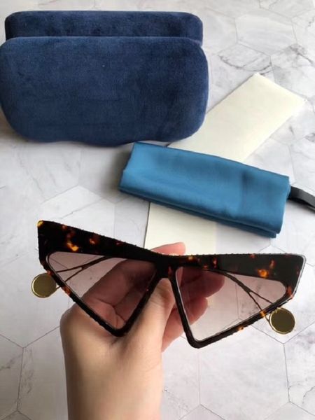 2021 new 0430 mens sunglasses men sun glasses women sunglasses fashion style protects eyes with box
2021 new 0430 mens sunglasses men sun glasses women sunglasses fashion style protects eyes with box
