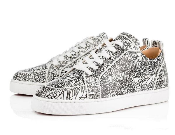 new for men junior sneakers red bottom graffiti flat black white grained leather low casual classic men,women trainers
new for men junior sneakers red bottom graffiti flat black white grained leather low casual classic men,women trainers