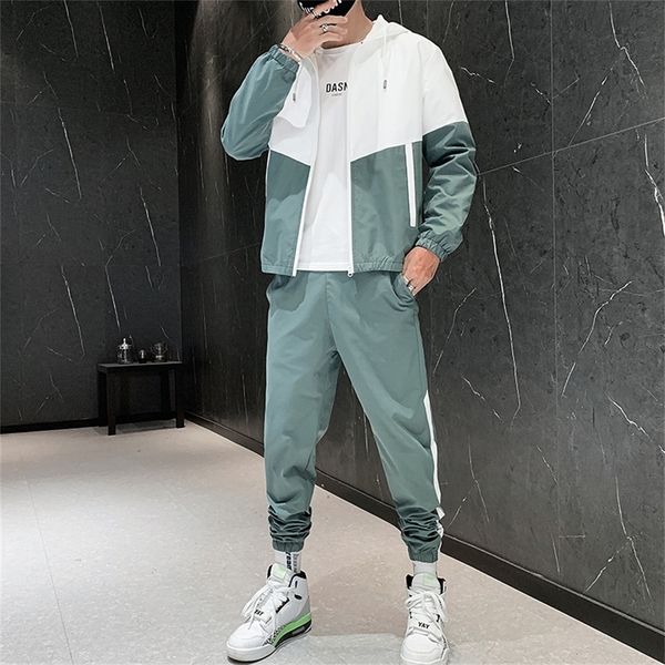 2020 men's sportswear suits male casual loose tracksuit sweatshirt + sweatpants men's tracksuit casual jogging sets m-4xl, Black;green
2020 men's sportswear suits male casual loose tracksuit sweatshirt + sweatpants men's tracksuit casual jogging sets m-4xl, Black;green