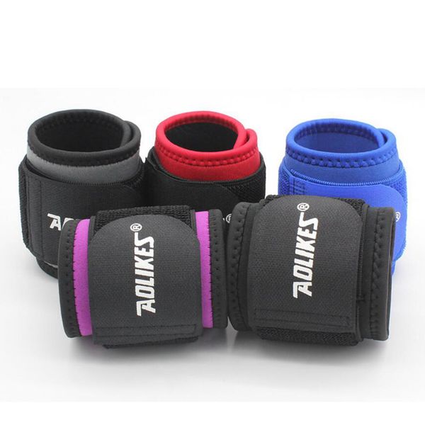 wrist support 5 colors basketball sports safety exercise fitness wristband dumbbells weights protective bracer sports supplier cyz2824, Black;red
wrist support 5 colors basketball sports safety exercise fitness wristband dumbbells weights protective bracer sports supplier cyz2824, Black;red