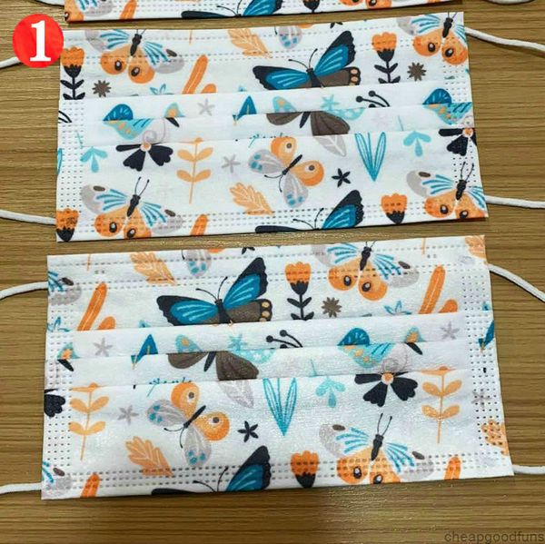 face designer luxury masks disposable fashion printing mask retail package non-woven anti-dust high qual
face designer luxury masks disposable fashion printing mask retail package non-woven anti-dust high qual