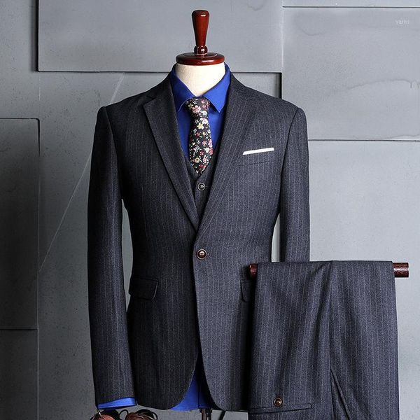 men's tuxedo suits three pieces wedding psrty suits for men lapel single breasted luxury striped business blue suit jacket pants1, White;black
men's tuxedo suits three pieces wedding psrty suits for men lapel single breasted luxury striped business blue suit jacket pants1, White;black