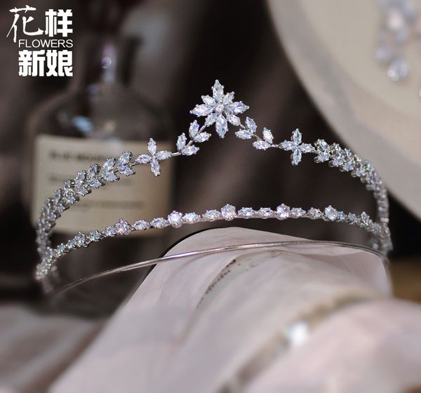 design golden zircon hair band three-layer bridal crown studio with makeup wedding dress headdress, Silver
design golden zircon hair band three-layer bridal crown studio with makeup wedding dress headdress, Silver