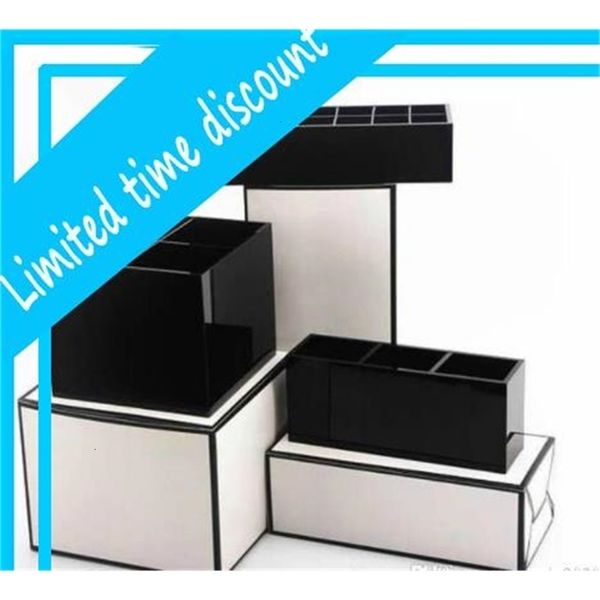 2019 new classic high-grade accessories exquisite makeup mirror cosmetic brush lip gloss storage box vip gift
2019 new classic high-grade accessories exquisite makeup mirror cosmetic brush lip gloss storage box vip gift