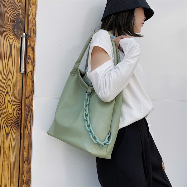 fashion acrylic chains women shoulder bags designer handbags luxury soft pu leather messenger bag lady large capacity bucket bag c1016
fashion acrylic chains women shoulder bags designer handbags luxury soft pu leather messenger bag lady large capacity bucket bag c1016