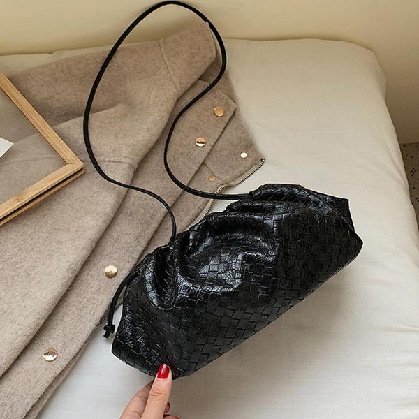brand design тканые женщин сумки на ремне 2020 новая мода дамы crossbody посыльного сумки pu кожаные сумки женский
brand design тканые женщин сумки на ремне 2020 новая мода дамы crossbody посыльного сумки pu кожаные сумки женский