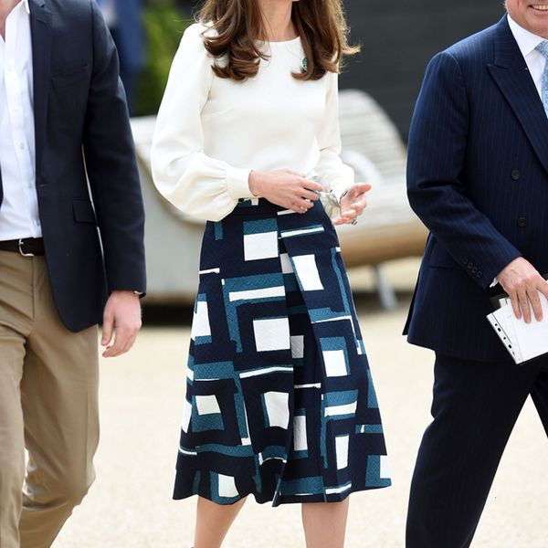 spring new style kate middleton long temper shirt impression thin-fit flower half skirt suit women clothes 8c5k, White
spring new style kate middleton long temper shirt impression thin-fit flower half skirt suit women clothes 8c5k, White