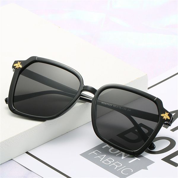 fashion vintage women sunglasses brand designer plastic retro bee polygon sunglass gradient leopard female sun glasses uv400, White;black
fashion vintage women sunglasses brand designer plastic retro bee polygon sunglass gradient leopard female sun glasses uv400, White;black