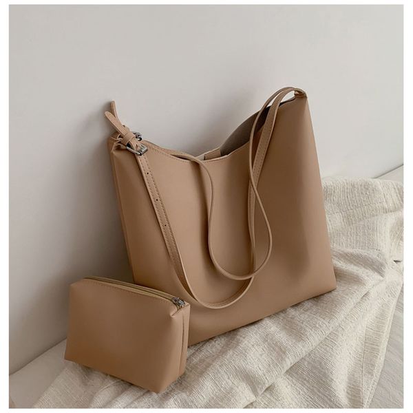 women's shoulder bag strap female large capacity leather casual tote bag bucket lady big korean black brown khaki hand bags 2020
women's shoulder bag strap female large capacity leather casual tote bag bucket lady big korean black brown khaki hand bags 2020