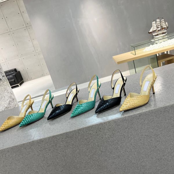 2022 new designer fish pattern hollow single shoes ladies pointed wedding ladies style 3cm 5cm, Black
2022 new designer fish pattern hollow single shoes ladies pointed wedding ladies style 3cm 5cm, Black