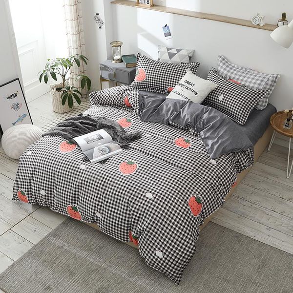 classic black plaid strawberry 3/4/5pcs bedding set duvet cover flat bed sheet pillowcase family king full single bed set
classic black plaid strawberry 3/4/5pcs bedding set duvet cover flat bed sheet pillowcase family king full single bed set