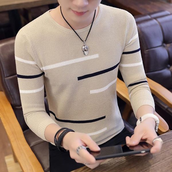 men's sweaters 2021 spring and autumn sweater self-cultivation korean style trendy v-neck knitted long-sleeved t-shirt all-match, White;black
men's sweaters 2021 spring and autumn sweater self-cultivation korean style trendy v-neck knitted long-sleeved t-shirt all-match, White;black