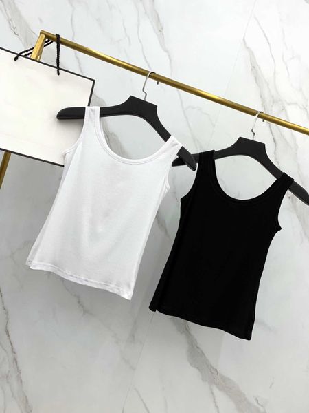 2020 european american women vest street luxury short nightclub comfortable breathable chest embroidery slim underwear summer, White
2020 european american women vest street luxury short nightclub comfortable breathable chest embroidery slim underwear summer, White