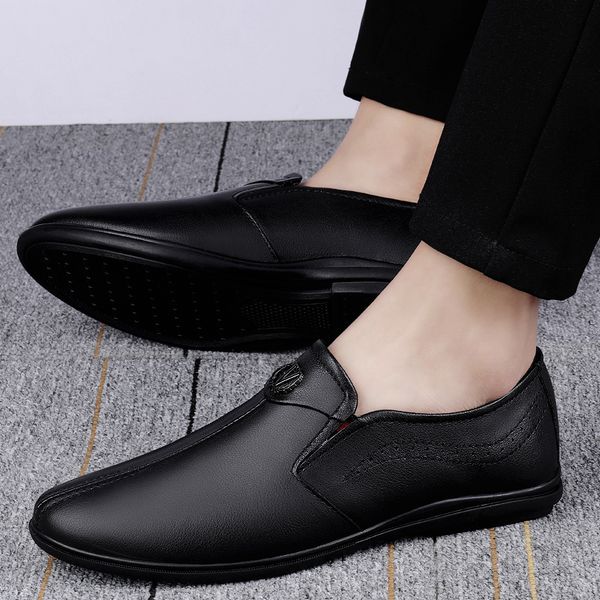 2022 new product high-quality black men loafers men genuine leather casual shoes luxurious moccasins men driving flats shoes
2022 new product high-quality black men loafers men genuine leather casual shoes luxurious moccasins men driving flats shoes