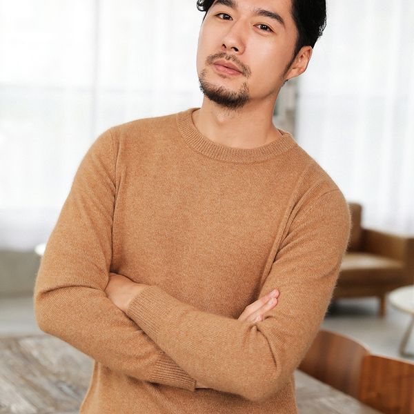 zocept autumn winter cashmere men sweater o-neck jumper casual solid male wool pullover for man brand warm knitwear 201203, White;black
zocept autumn winter cashmere men sweater o-neck jumper casual solid male wool pullover for man brand warm knitwear 201203, White;black