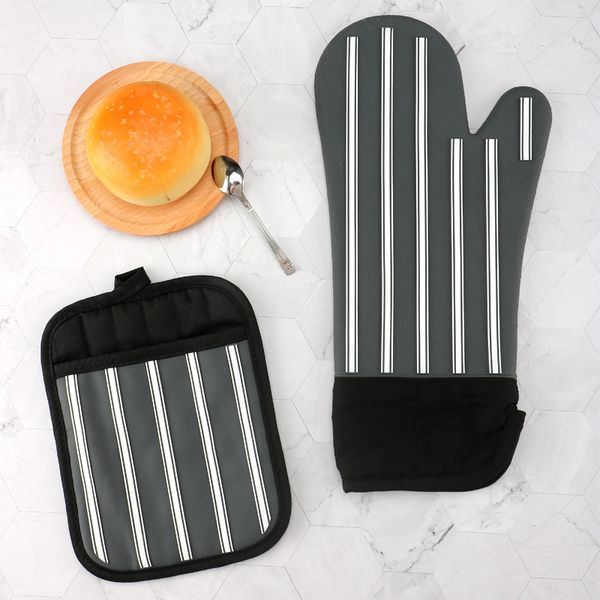 new design baking gloves microwave oven oven household silicone baking gloves printing stripe effect
new design baking gloves microwave oven oven household silicone baking gloves printing stripe effect