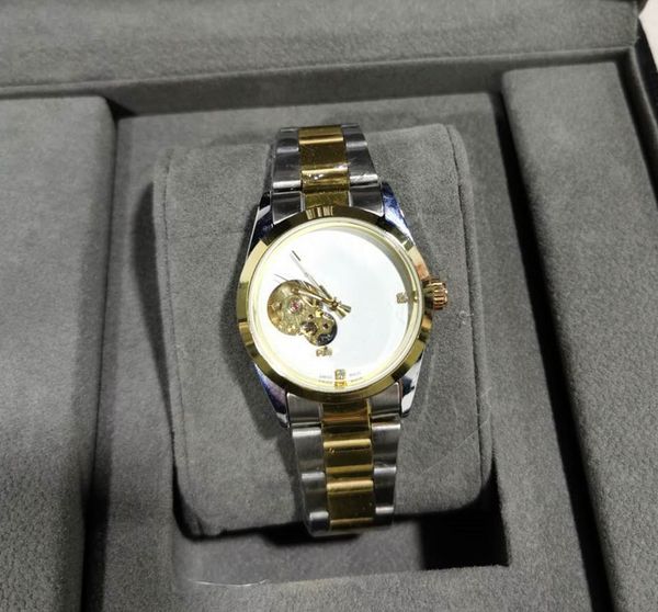 new spot quick selling popular wechat men's casual steel belt labor s watch, Slivery;brown
new spot quick selling popular wechat men's casual steel belt labor s watch, Slivery;brown