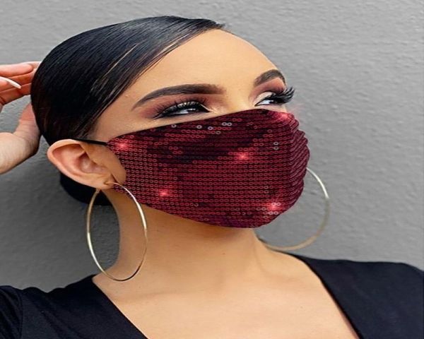 2021 новый роскошный ювелирные изделия маска mesh veil rhinestone для женщин bling кристалл украшения маски пром лица ювелирные изделия jllh
2021 новый роскошный ювелирные изделия маска mesh veil rhinestone для женщин bling кристалл украшения маски пром лица ювелирные изделия jllh
