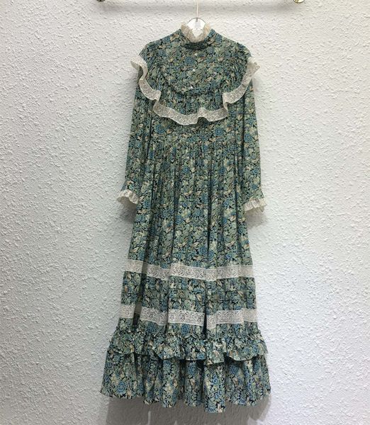 2021 early spring new luxury design printed dress super classic retro temperament water-soluble edge ladies floral dress ing, Black;gray
2021 early spring new luxury design printed dress super classic retro temperament water-soluble edge ladies floral dress ing, Black;gray