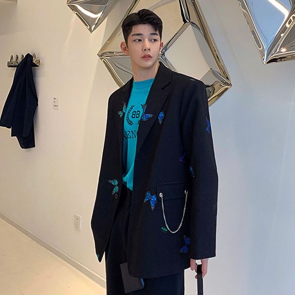 2020 male butterfly embroidered blazers men's streetwear vintage fashion suit jacket stage clothing zgoo, White;black
2020 male butterfly embroidered blazers men's streetwear vintage fashion suit jacket stage clothing zgoo, White;black