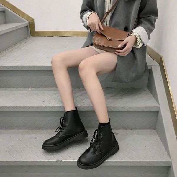 2020 spring and autumn boots female student black short boots female british fan bike wild retro small leather tide #ub4z
2020 spring and autumn boots female student black short boots female british fan bike wild retro small leather tide #ub4z